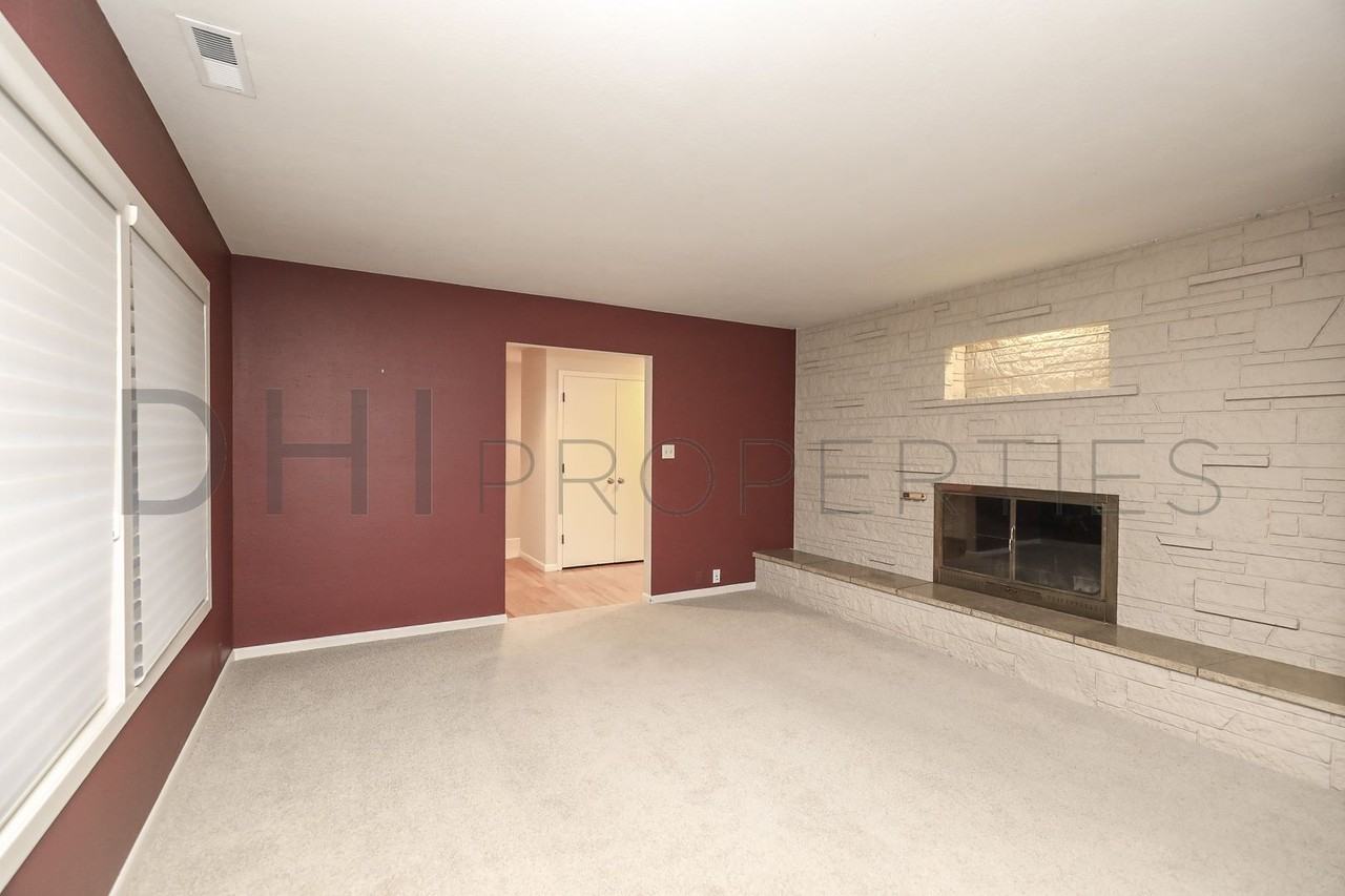 2341 Cascade Way - Photo 5 of 27