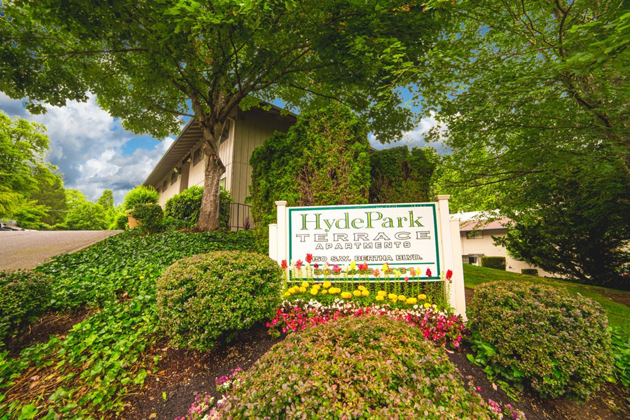 #130 HYDE PARK TERRACE - Photo 2 of 13