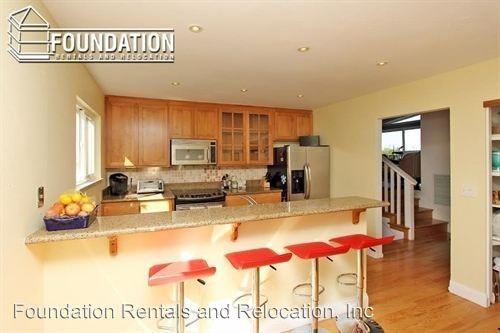 722 Alta Vista Rd - Photo 3 of 30