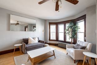 2906 N Maryland Ave - Photo 1 of 1