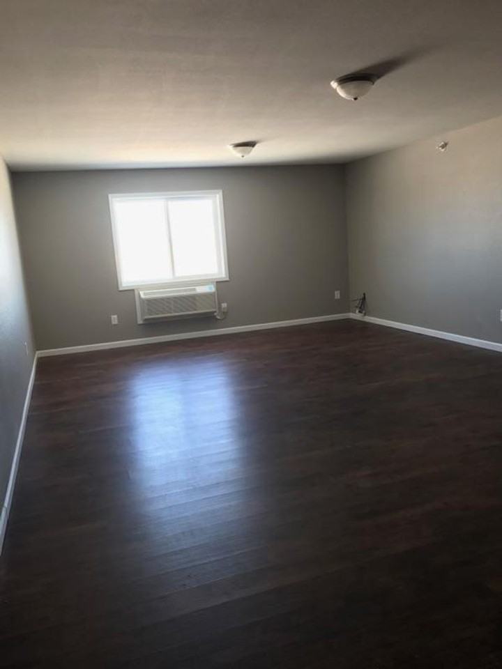 Westfield Apartments - Photo 5 of 20