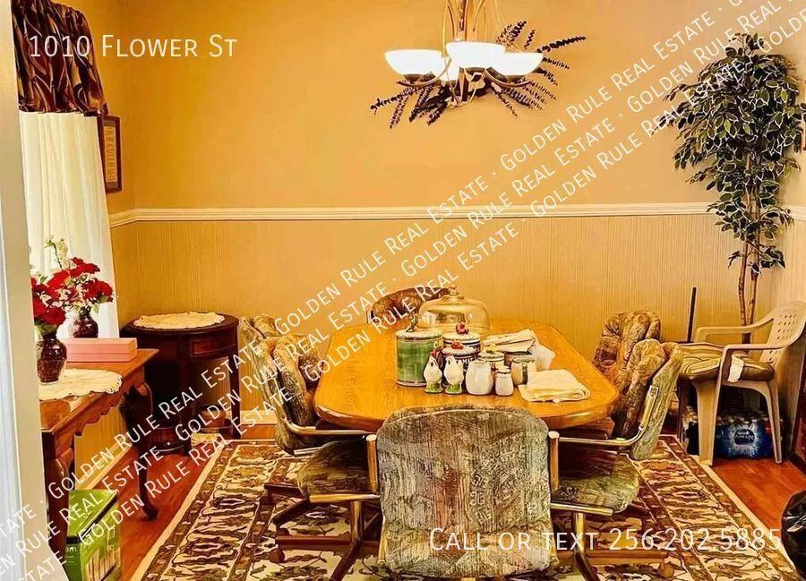 1010 Flower St - Photo 3 of 30