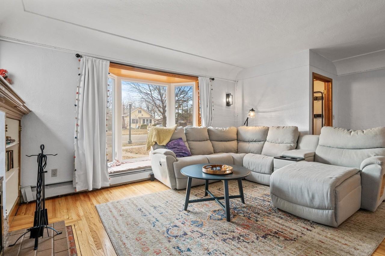 4311 Portland Ave #NA - Photo 5 of 41