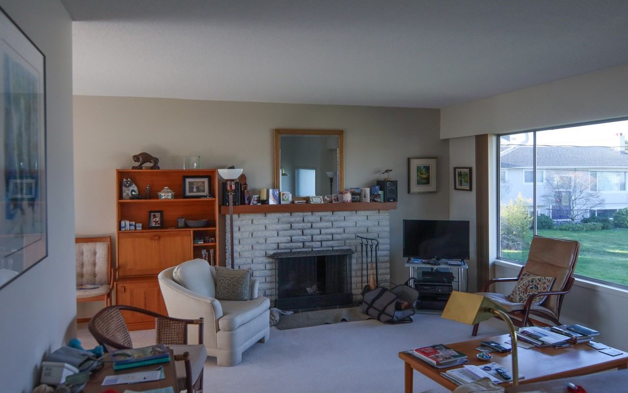 10319 Booth Place - Photo 3 of 11