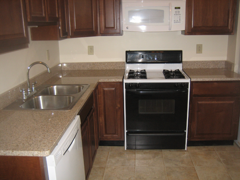 1 S Bryant Ave #2 - Photo 3 of 11