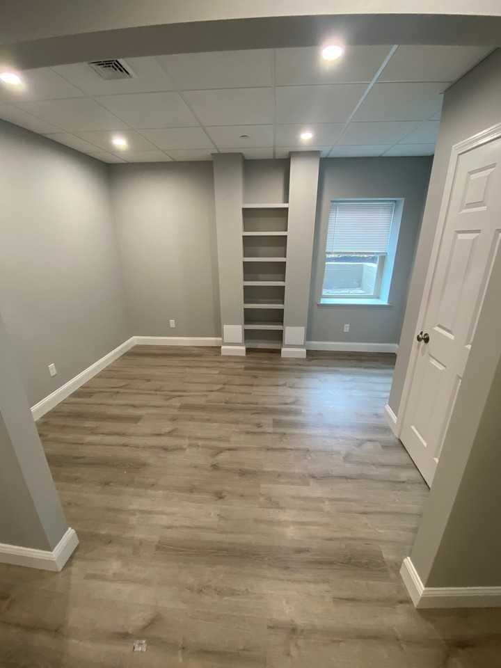 80 Middle Street - Photo 4 of 15