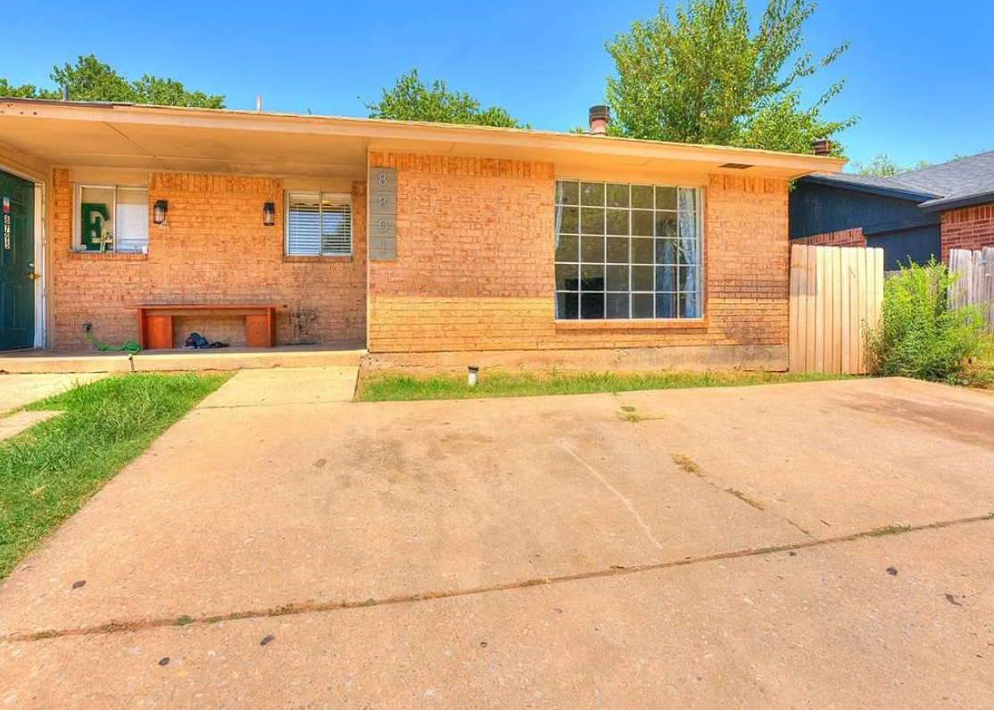 8801 Saint George Way - Photo 5 of 21