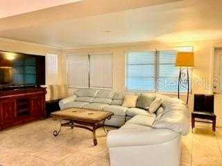 1546 Belleair Rd - Photo 4 of 14