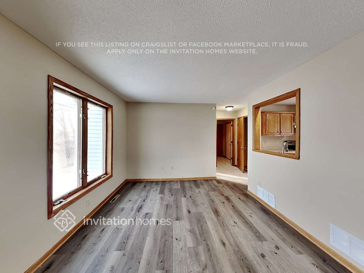 5089 Main Ave Ne - Photo 4 of 23