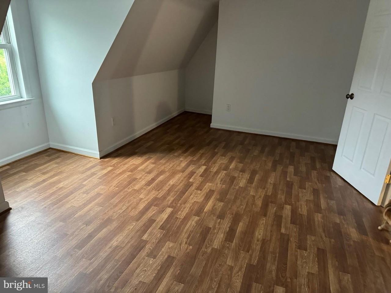 38917 Maycroft Rd - Photo 7 of 14