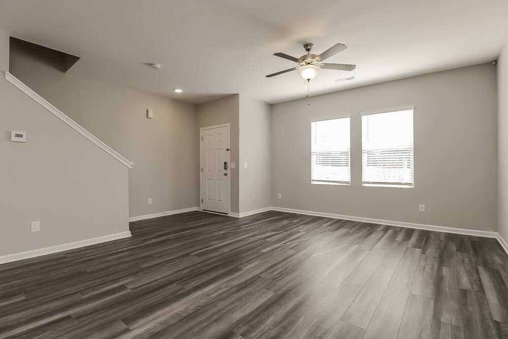 548 Wendell Falls Pkwy - Photo 5 of 17