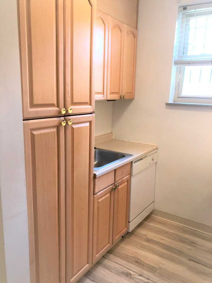 5710 Phillips Ave #A3 - Photo 5 of 89