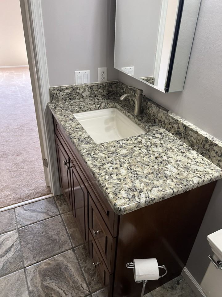 308B Harwood Ct #308B - Photo 6 of 10