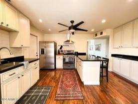 337 E Garfield St - Photo 1 of 1
