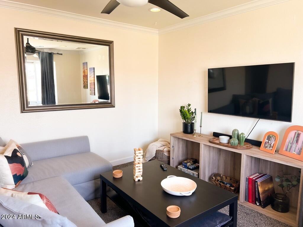 337 E Garfield St - Photo 5 of 22