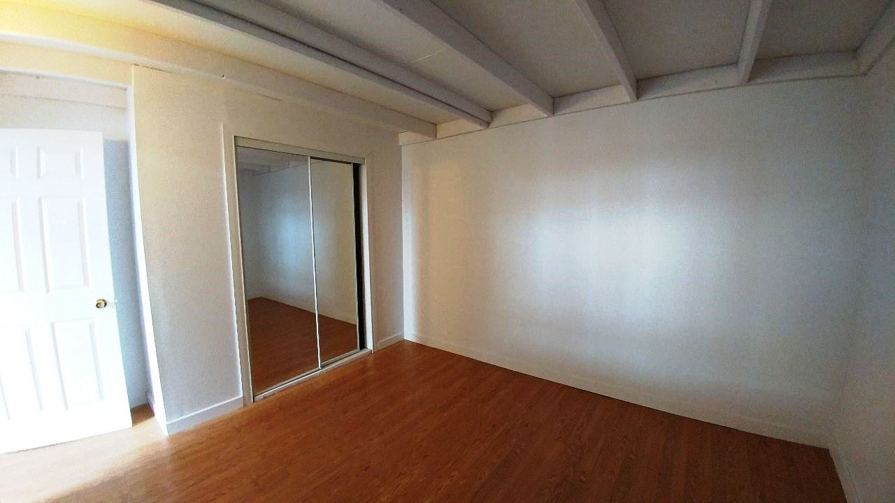 6905 Avenue de Darlington - Photo 4 of 10