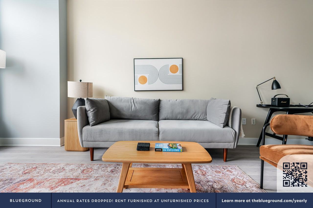 4850 Rugby Avenue - Photo 4 of 46