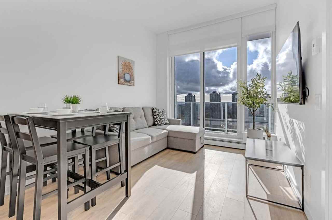 13685 102 Ave #1051762P - Photo 3 of 14