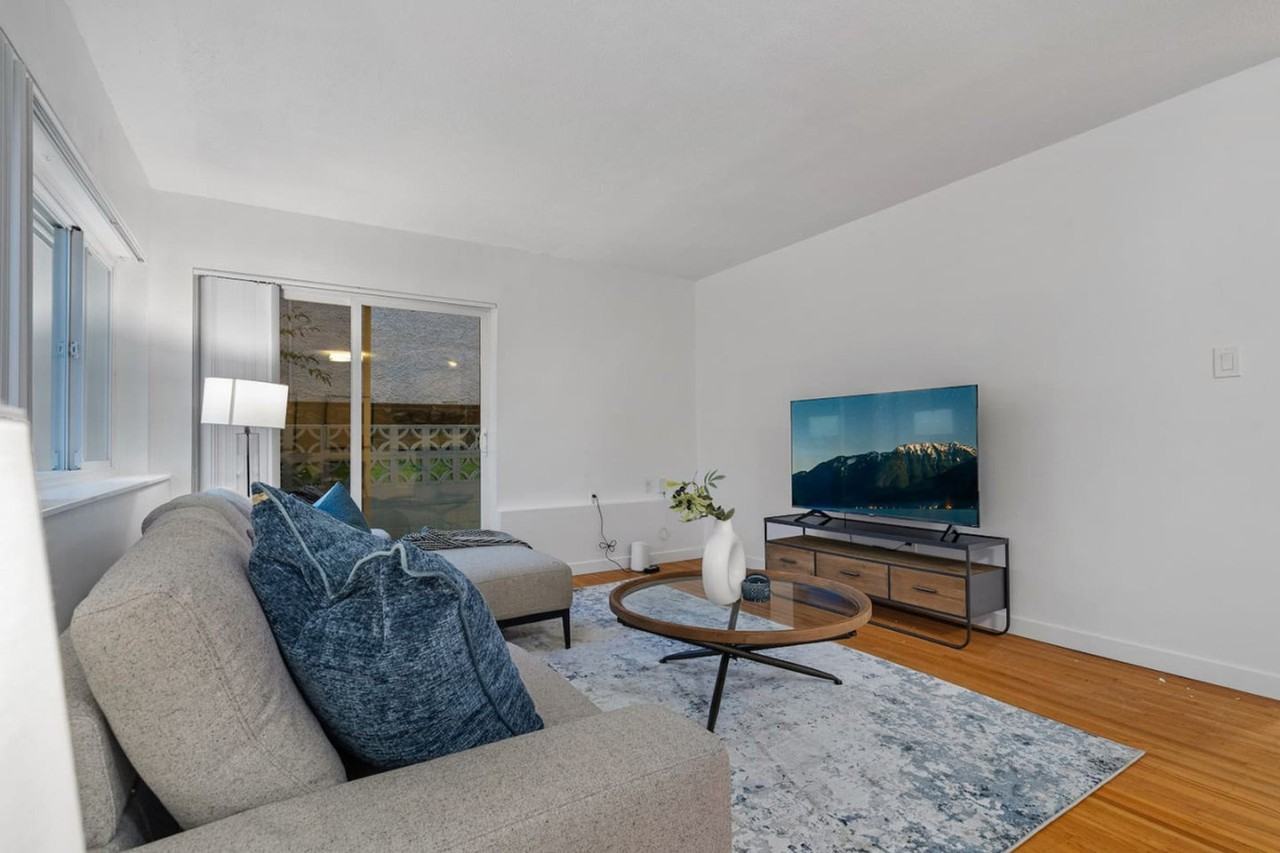 1550 West 11th Avenue - Photo 7 of 27