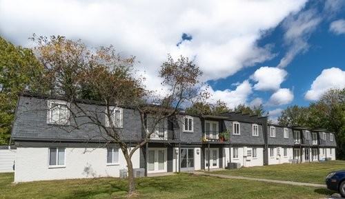 z-120125-The Stratton - Photo 4 of 15