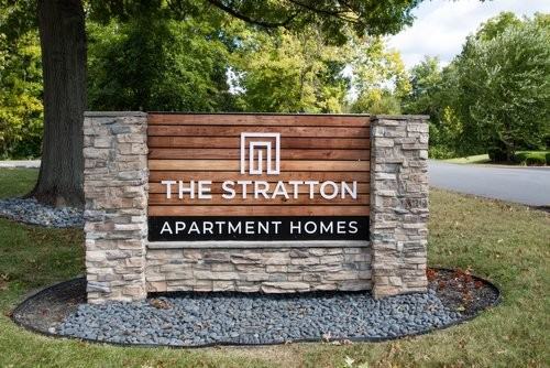 z-120125-The Stratton - Photo 6 of 15