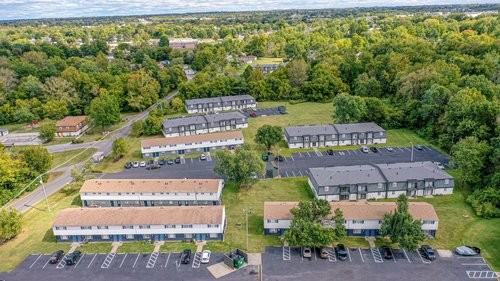 z-120125-The Stratton - Photo 7 of 15