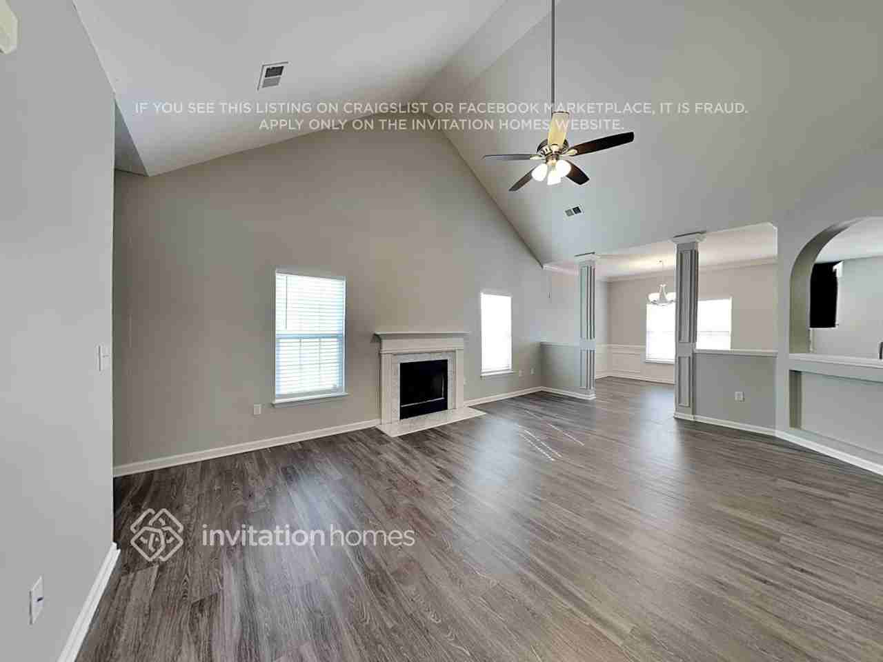 1816 Conifer Cir - Photo 5 of 23