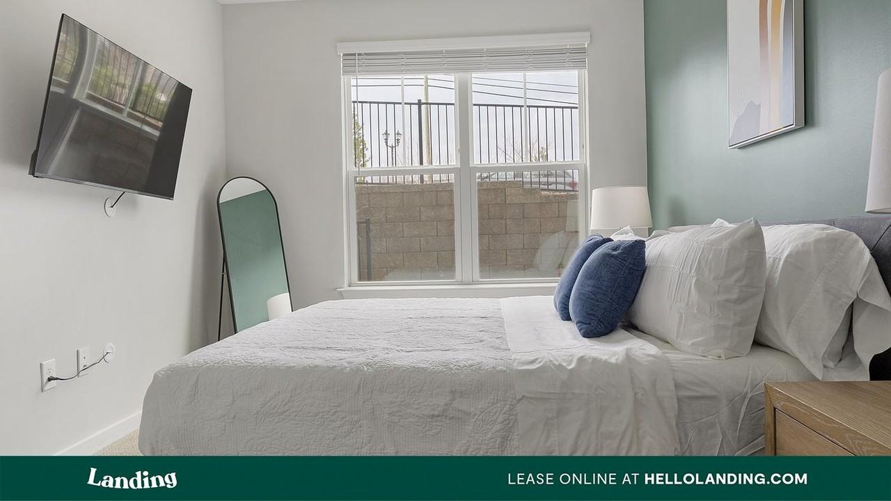 1270 Hillcrest Dr. - Photo 5 of 50