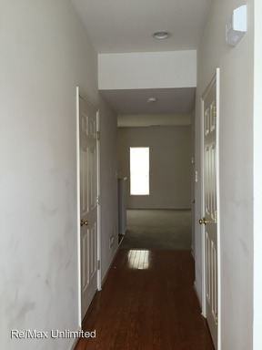 47 Peppermint Dr - Photo 3 of 16