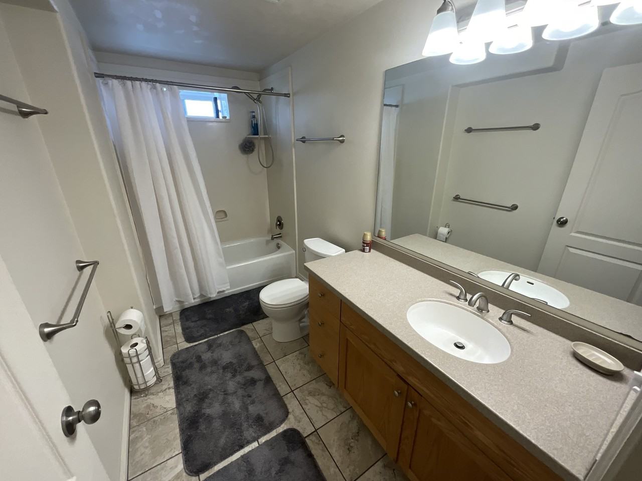 6304 Parkridge Drive - Photo 6 of 20