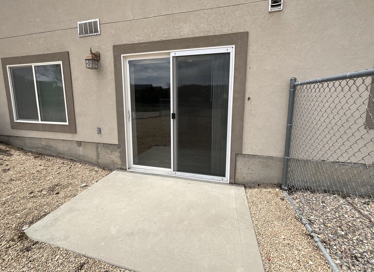 6304 Parkridge Drive - Photo 7 of 20