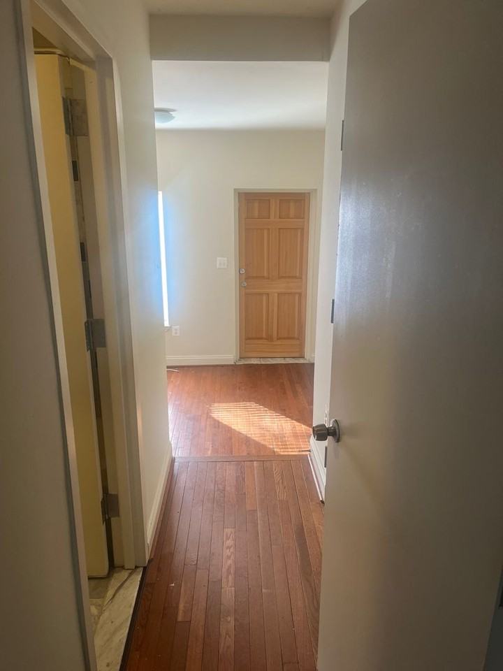 437 Pitman Pl - Photo 4 of 12