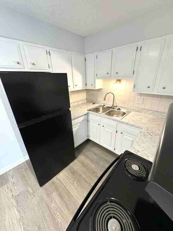 1006 Marilyn Ct #1006-9 - Photo 6 of 15