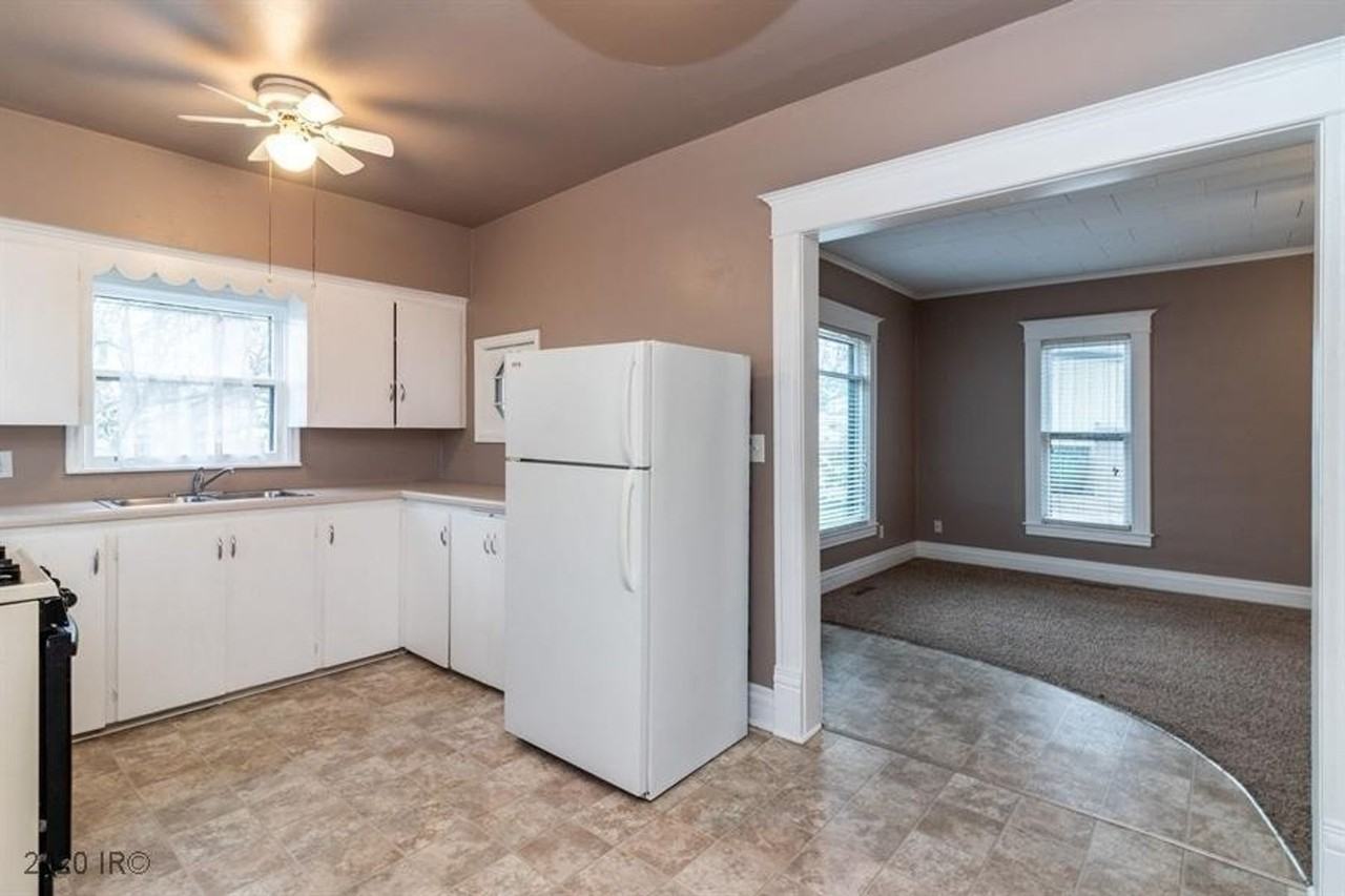 1011 Evelyn St - Photo 5 of 23
