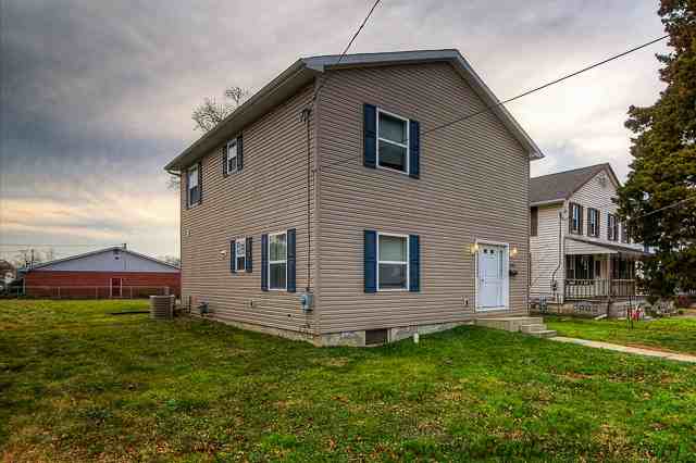 354 W Main St - Photo 2 of 20