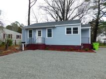 900 Simmons St - Photo 1 of 1