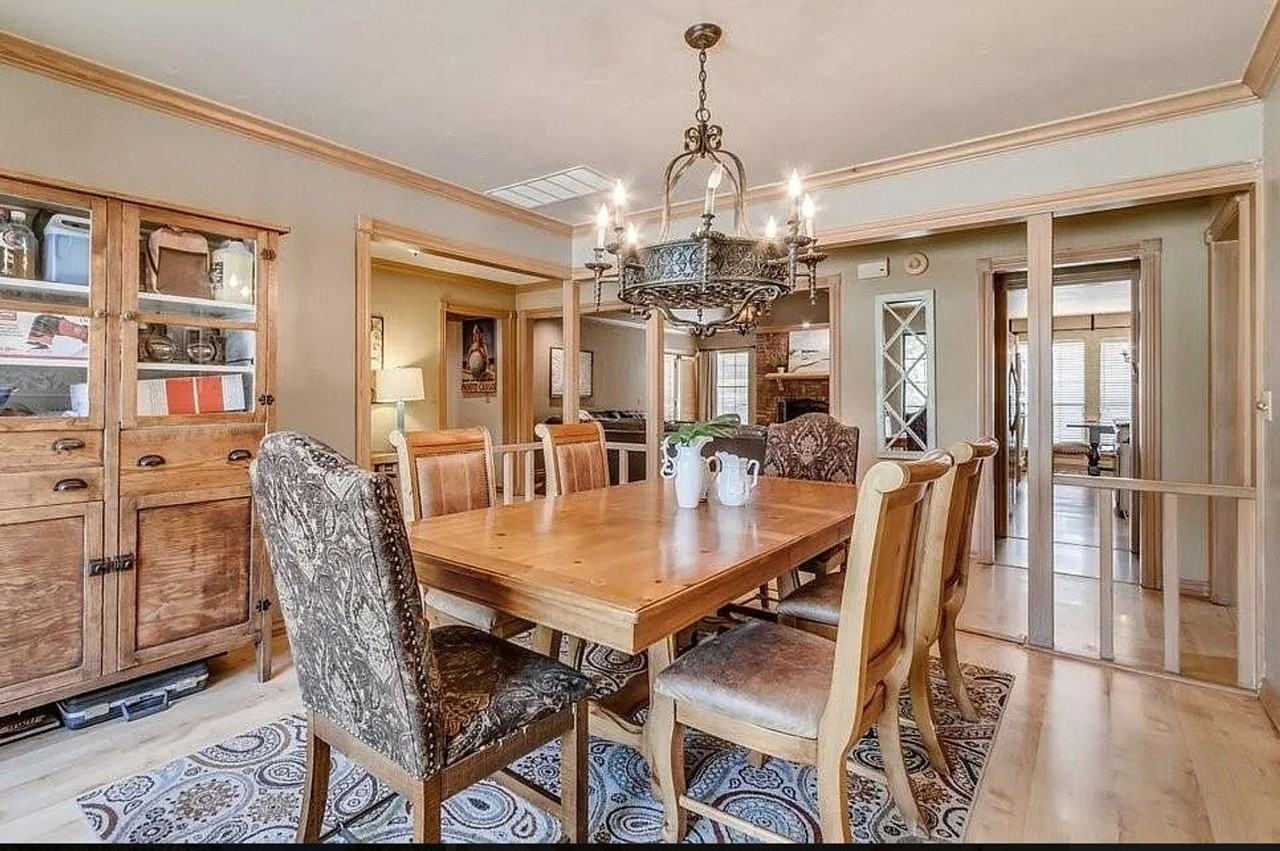 1408 Fox View Ct - Photo 5 of 31