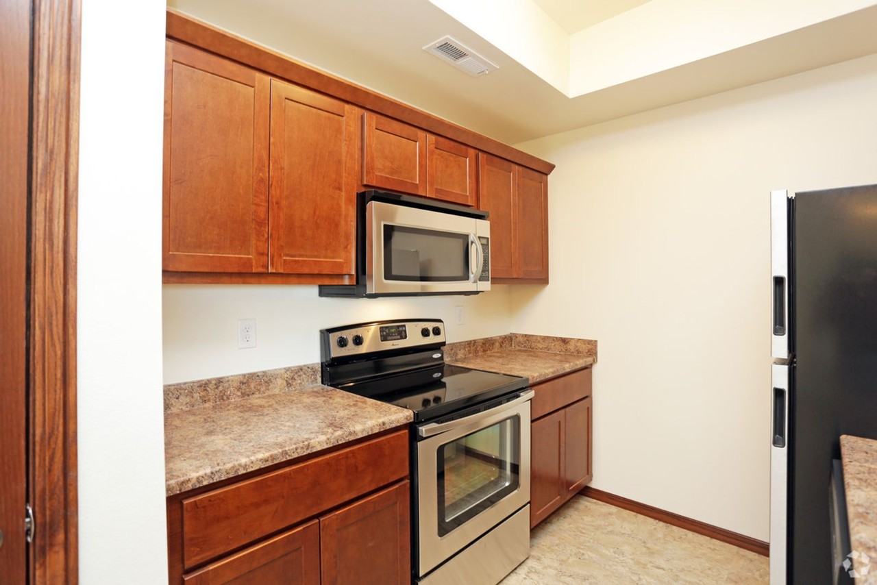 Overlook Apartments - Photo 2 of 50