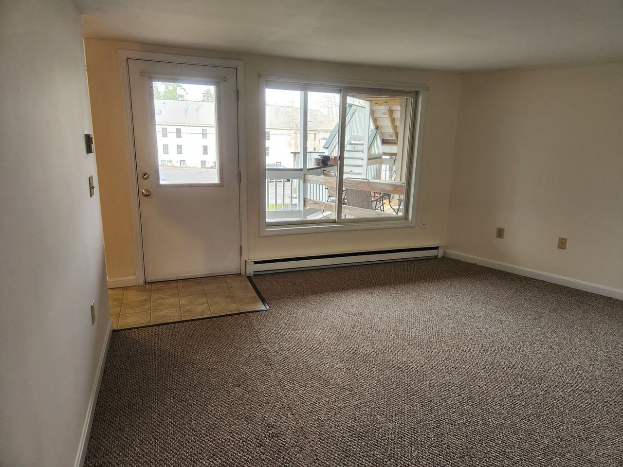 5 Bennett Way - Photo 4 of 31