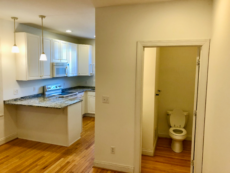 115 Winchester Pl - Photo 2 of 14