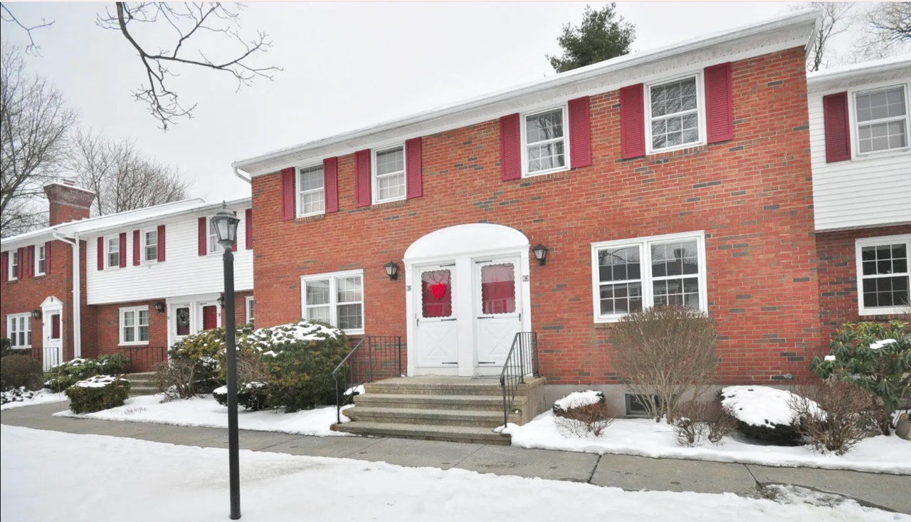 83 Brandywine Ln #83 - Photo 2 of 24