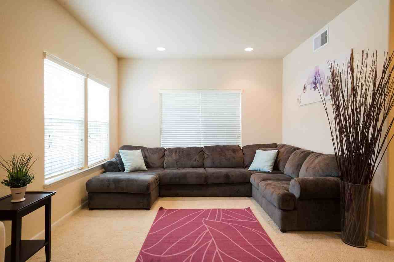 4213 San Jeronimo Ter - Photo 5 of 9