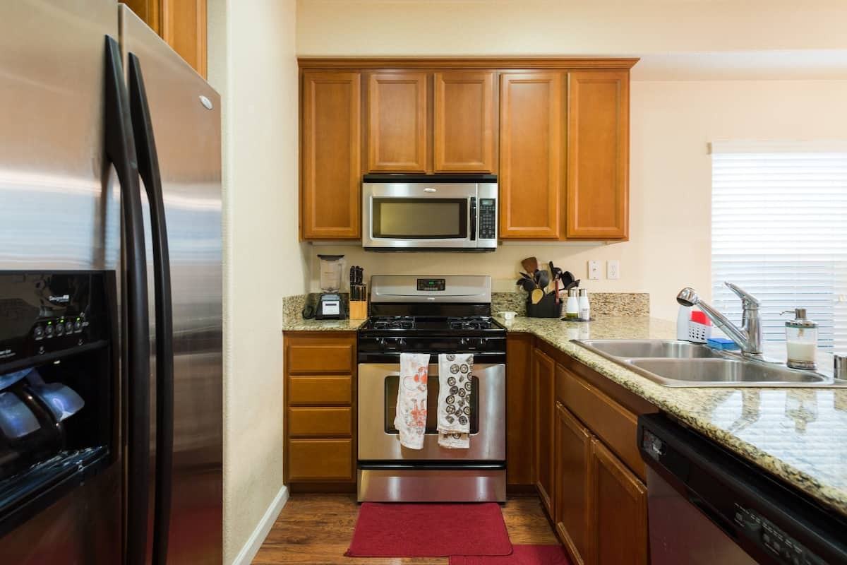 4213 San Jeronimo Ter - Photo 6 of 9