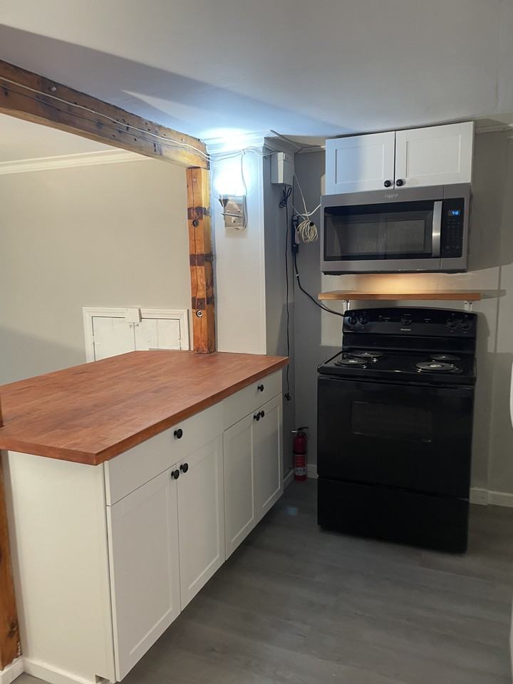 13 East Rd #5 - Photo 2 of 11