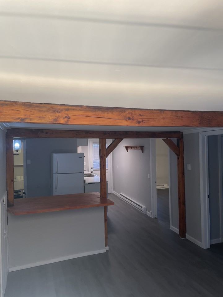 13 East Rd #5 - Photo 3 of 11