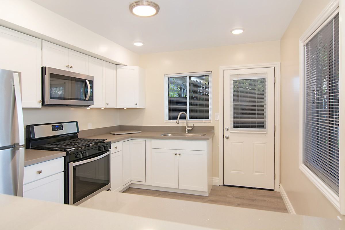 268 Church Ave #A - Photo 7 of 16