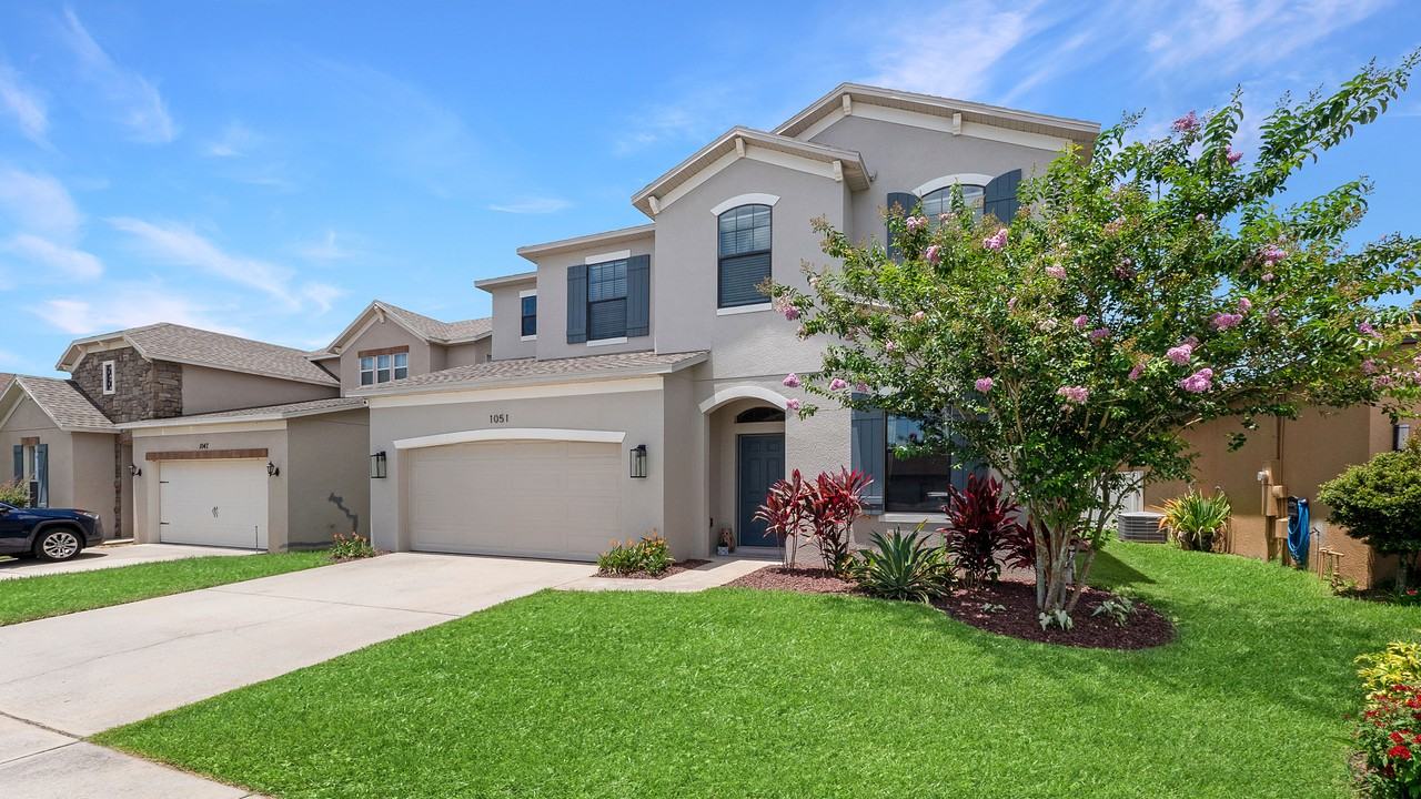 1051 Wax Myrtle Ave #NA - Photo 2 of 50