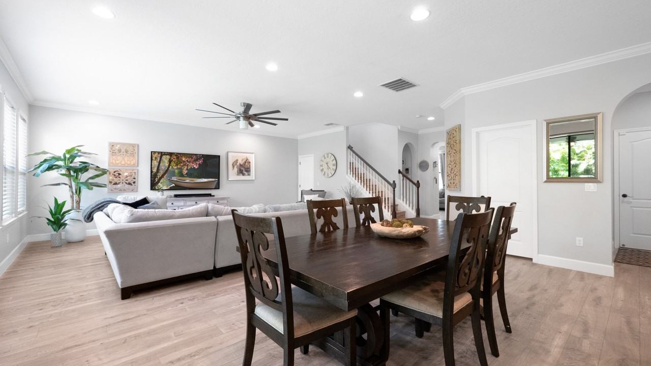 1051 Wax Myrtle Ave #NA - Photo 7 of 50