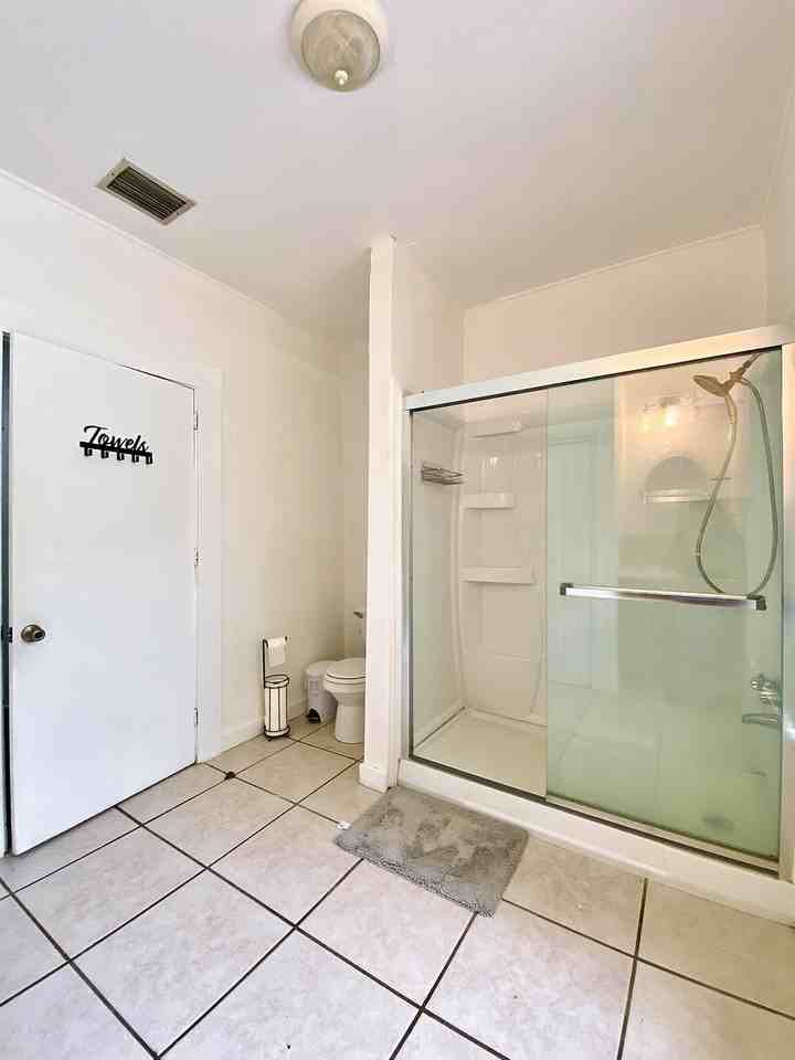 Kings Hwy - Photo 4 of 18