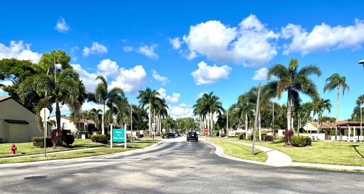 818 Sky Pine Way ##C2 - Photo 2 of 17